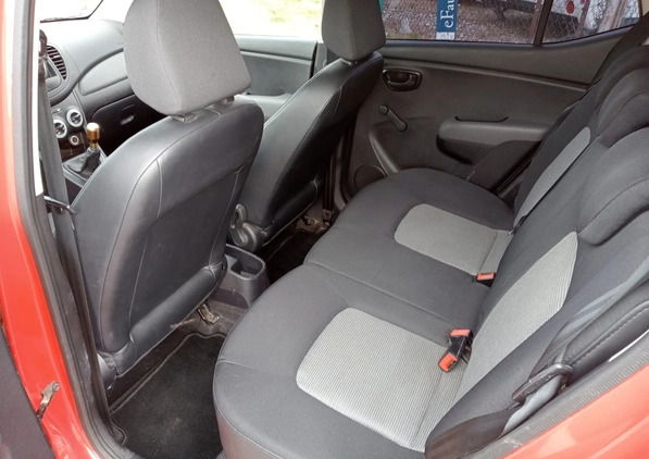 Hyundai i10 cena 11900 przebieg: 130000, rok produkcji 2010 z Łomża małe 211